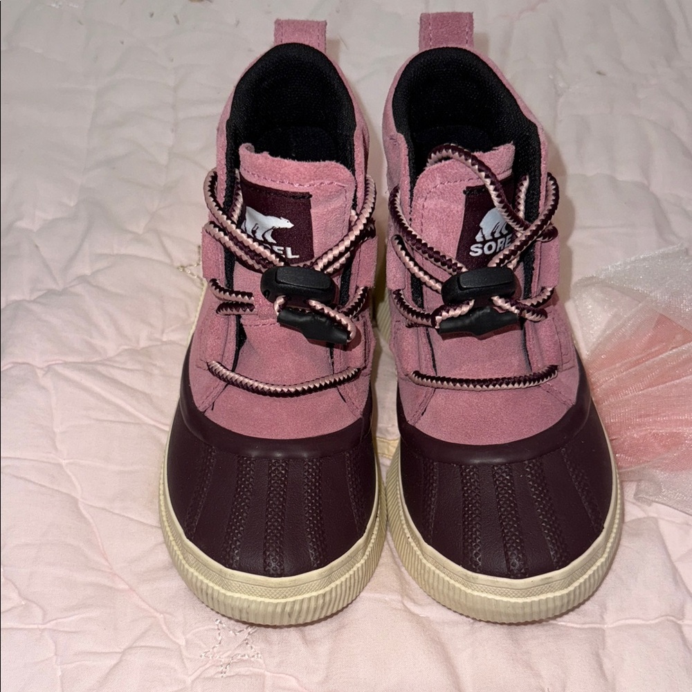 Sorel Kids' Two-Tone Pink and Maroon Boots